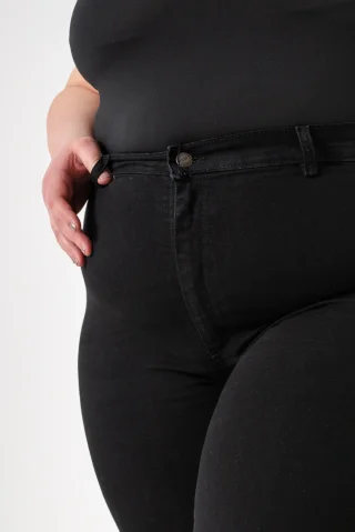 010375A - Oxford Negro Plus - Vista 6