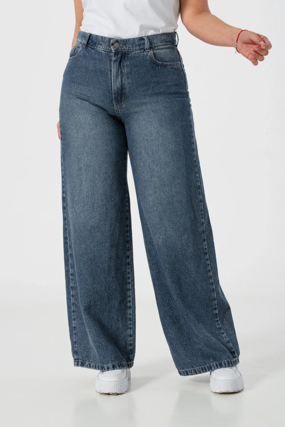 010579A - JEANS WIDE LOW VINTAGE PLUS
