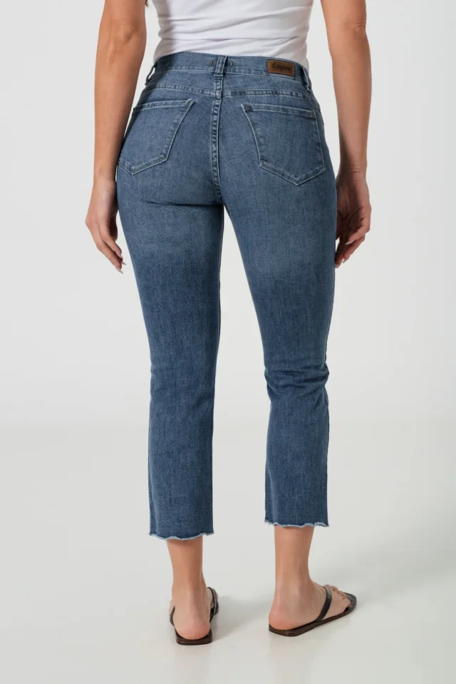 0010572 - JEANS CIGARETTE CROP DESTROYER