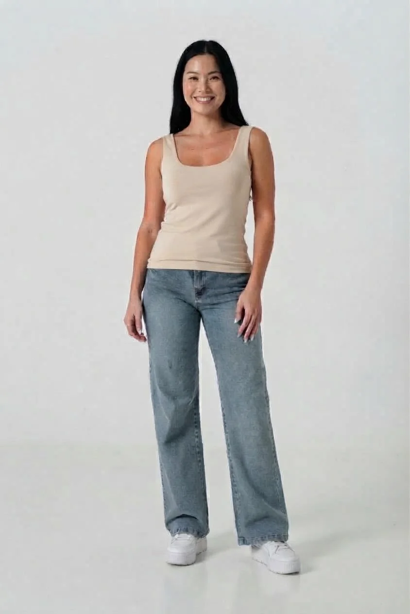 002266A - Sport Tank Plus