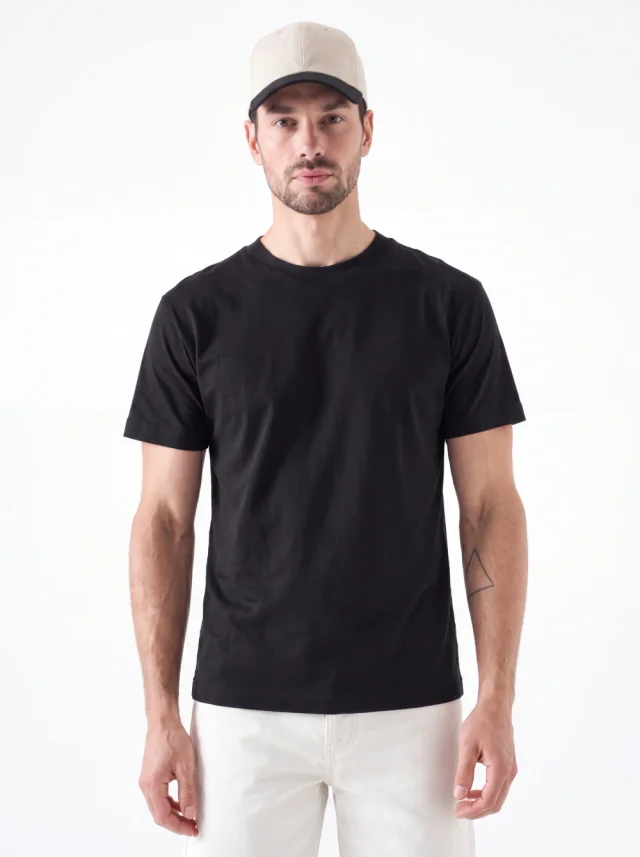 REMERA REGULAR LISA