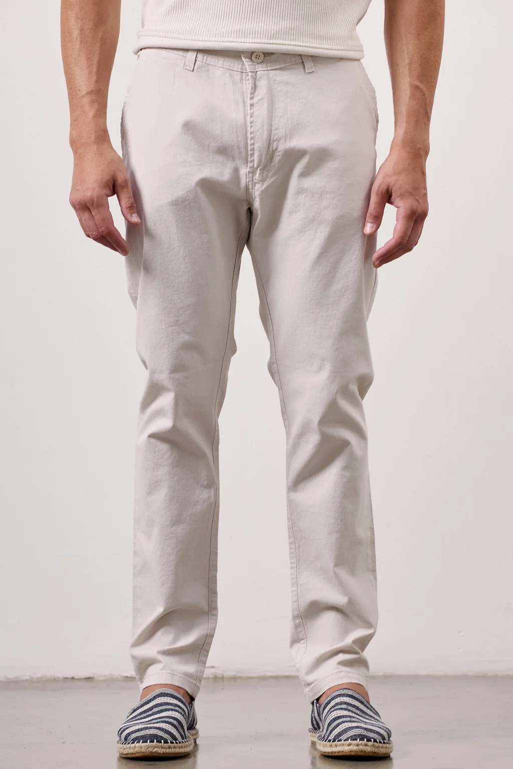 P.H CHINO SEMI CHUPIN