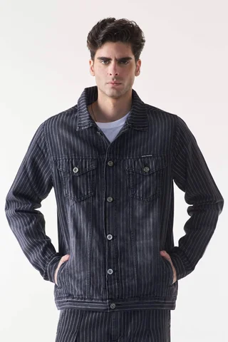 CAMPERA JEAN ESTAMPADA - Vista 2