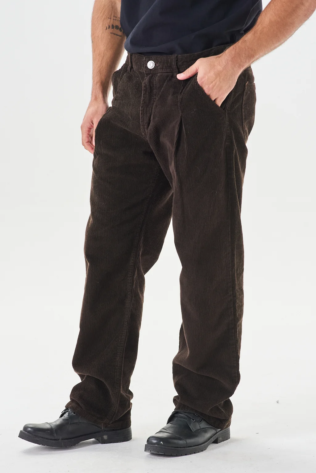 PANT. CORDEROY RELAXED