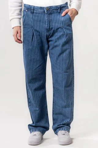 JEAN BAGGY CON PINZAS - Vista 2