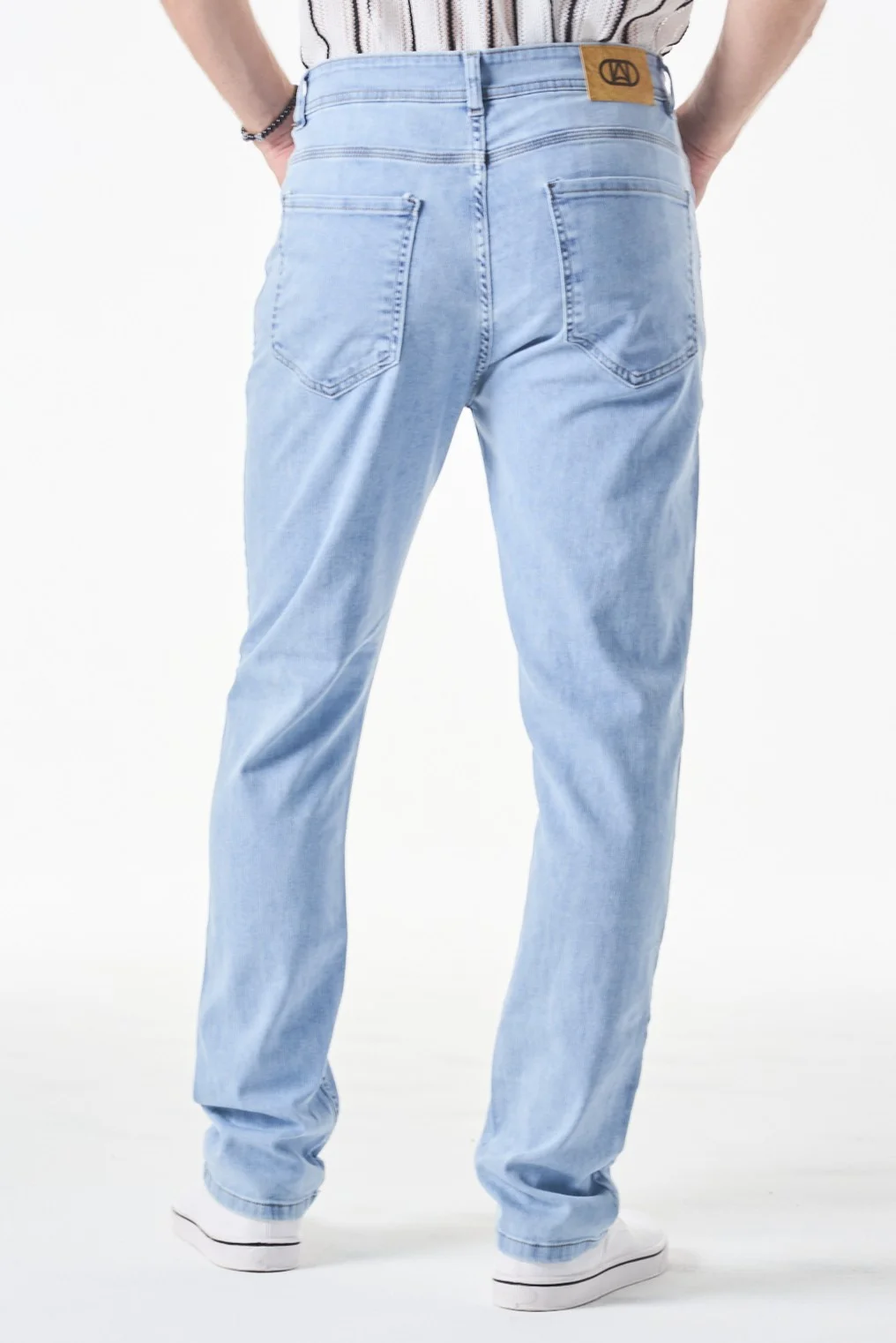 JEAN STRAIGHT RIGID
