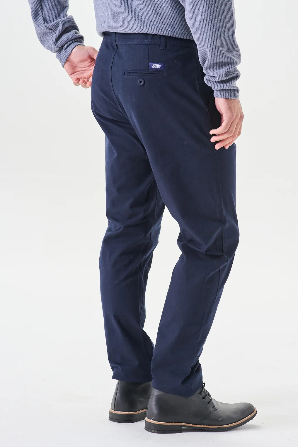 P.H CHINO SEMI CHUPIN