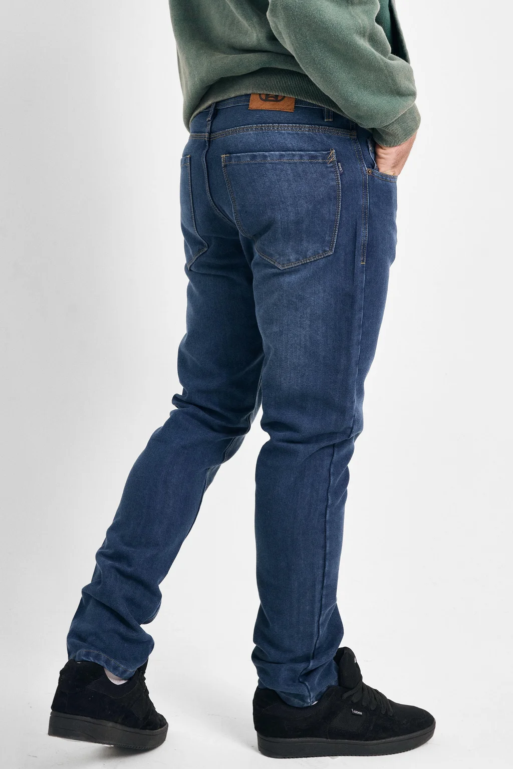 JEAN STRAIGHT RIGID