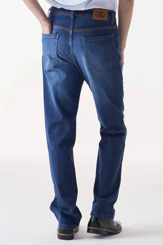 JEAN STRAIGHT CONFORT - Vista 4