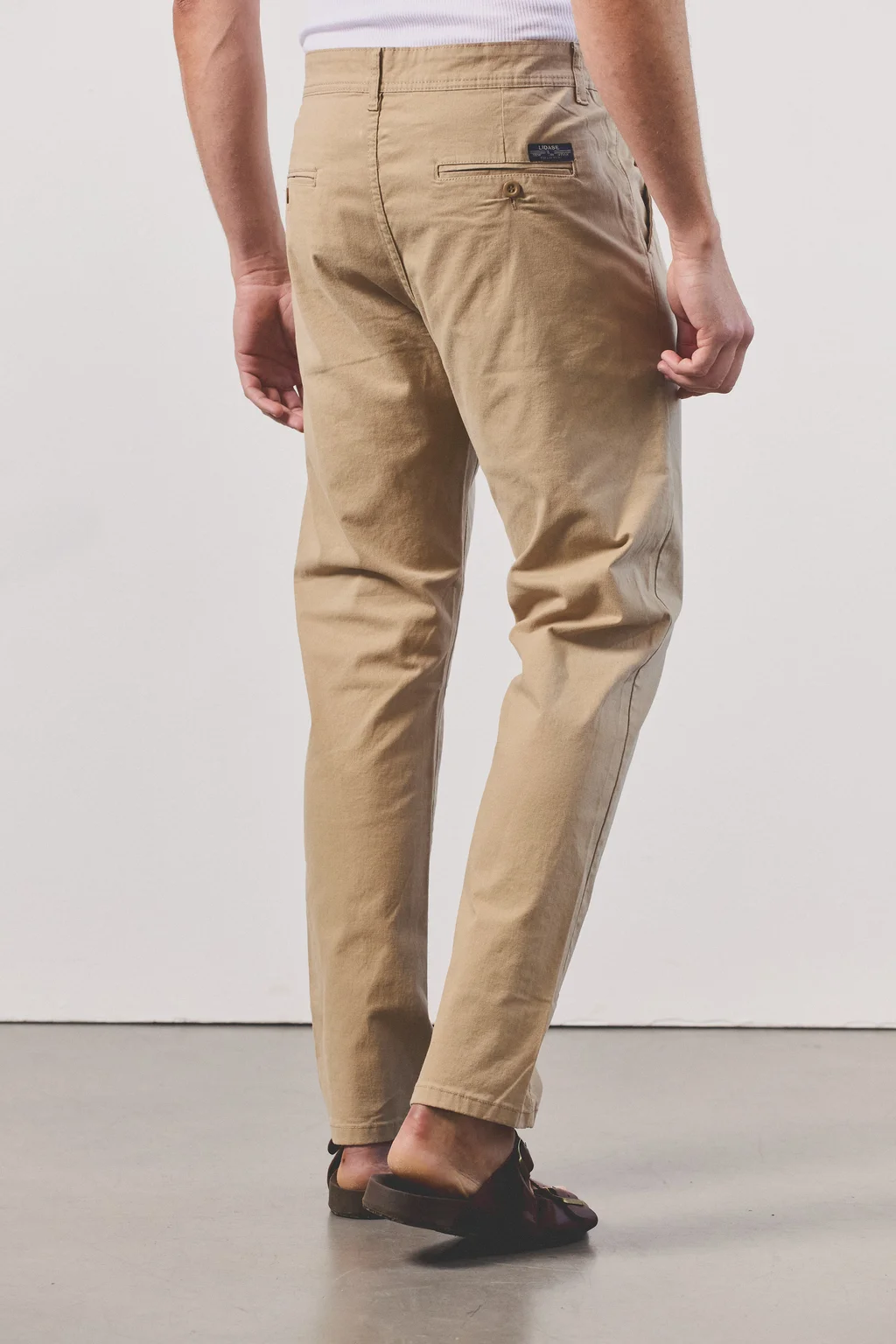 P.H CHINO SEMI CHUPIN
