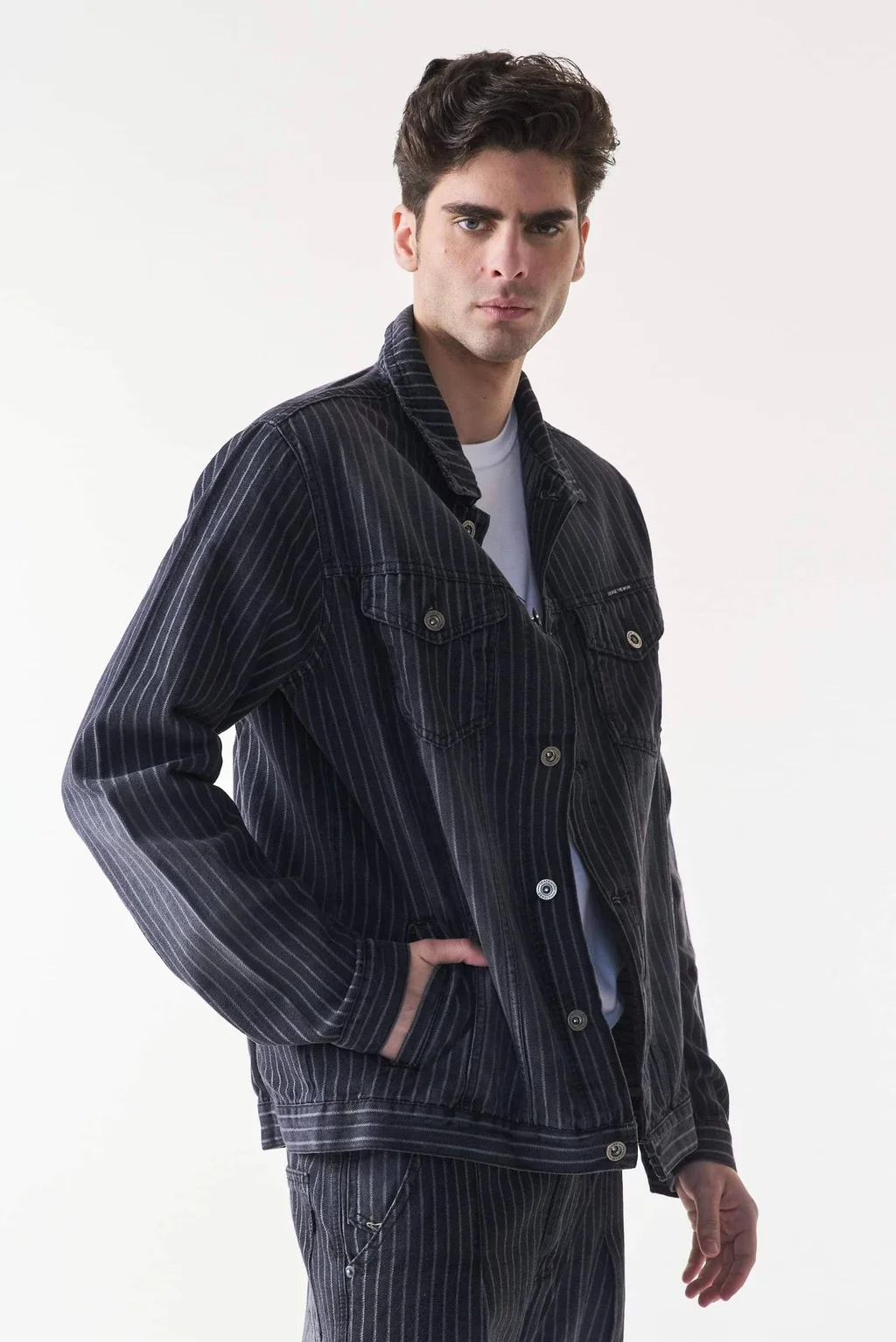 CAMPERA JEAN ESTAMPADA