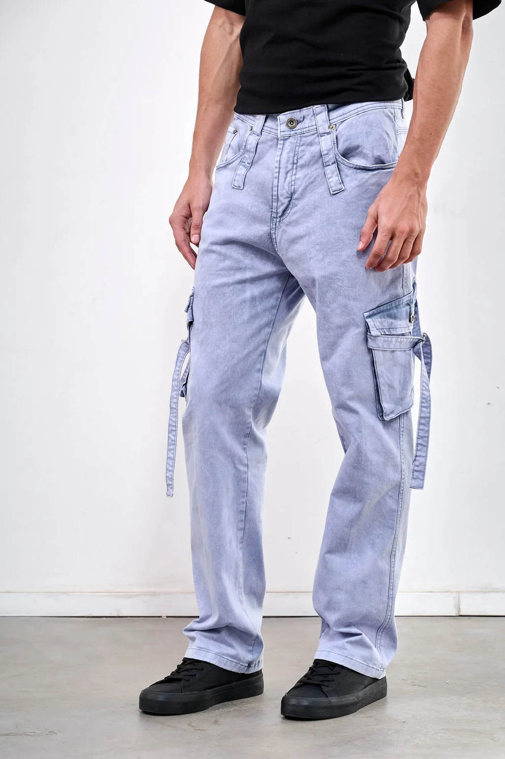 JEAN CARGO CON TIRAS