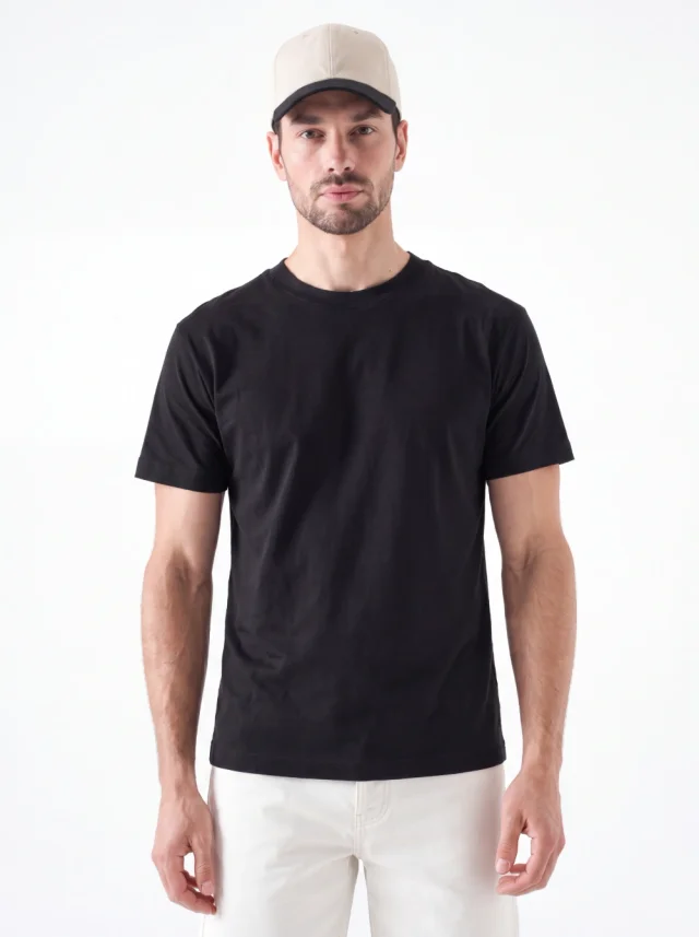 REMERA REGULAR LISA