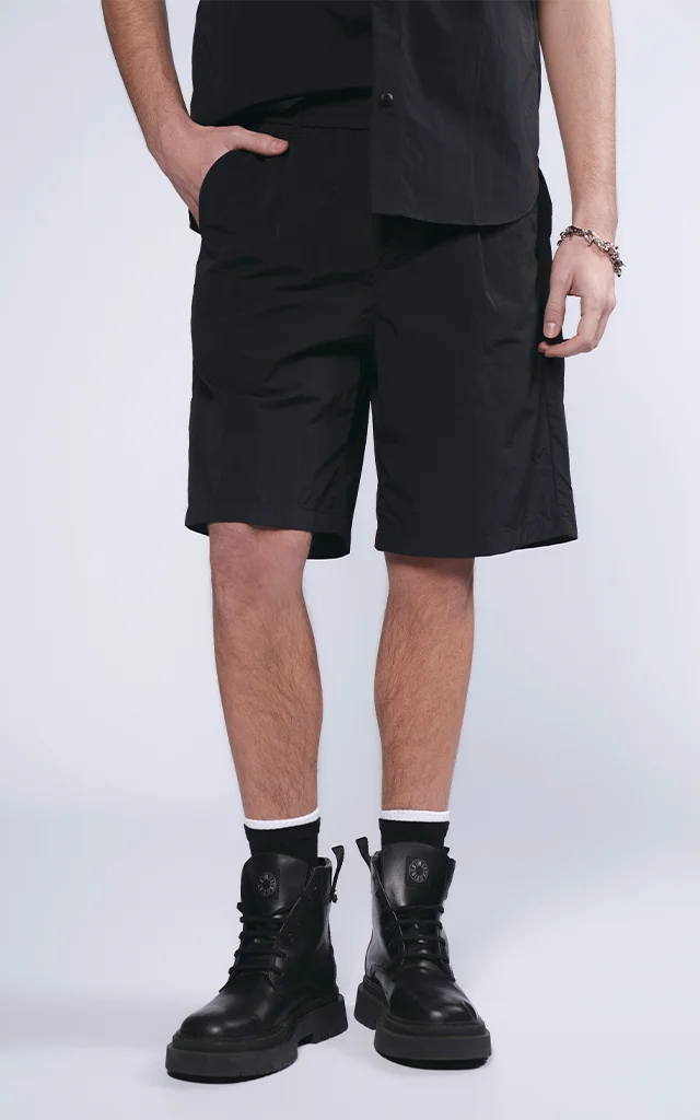 Bermuda Akari [ Negro ]