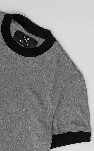 Remera Daily Tee [ Gris ] - Vista 2