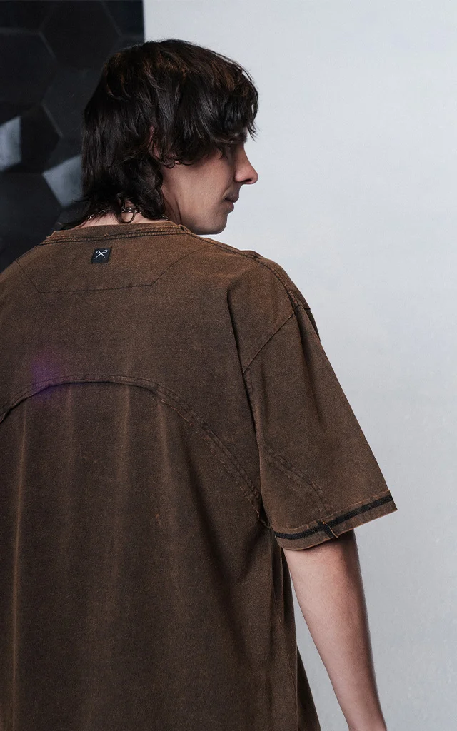 Remera Futuro [ Óxido ]