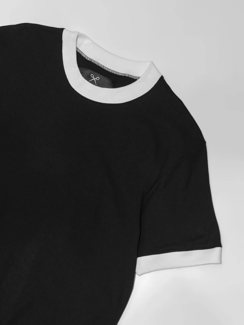 Remera Daily Tee [ Negro ]
