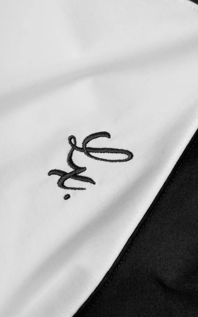 Remera League [ Blanco - Negro ]
