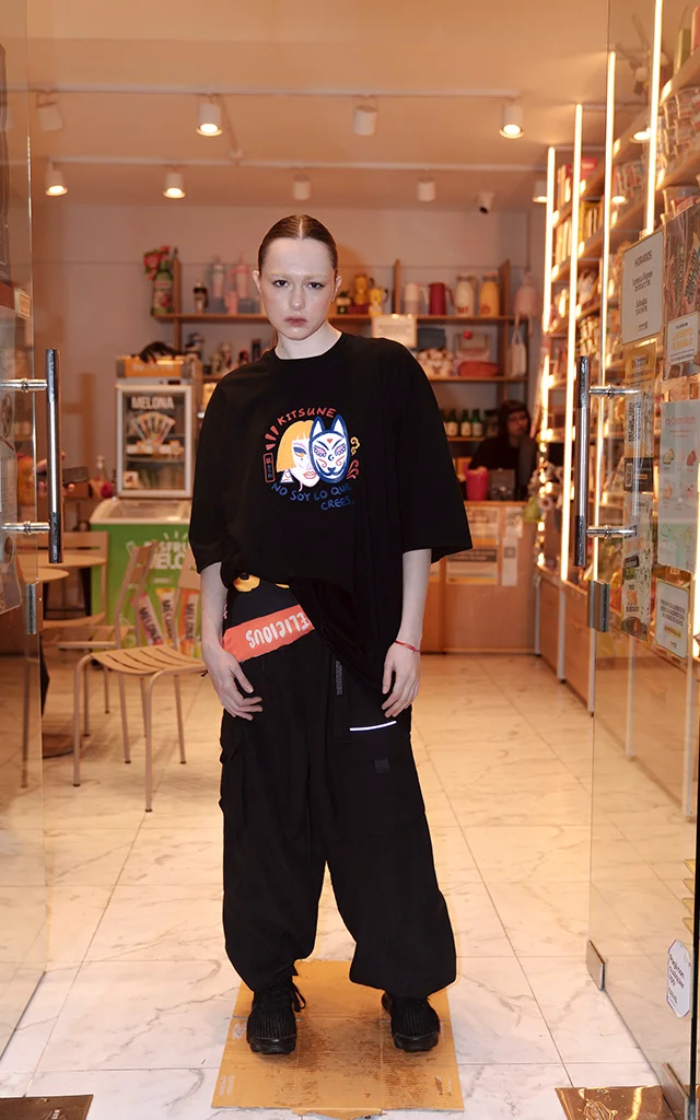 Remera Kitsune [ Negro ]
