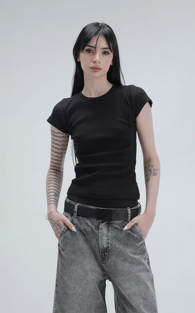 Remera Baby Tee [ Negro ]