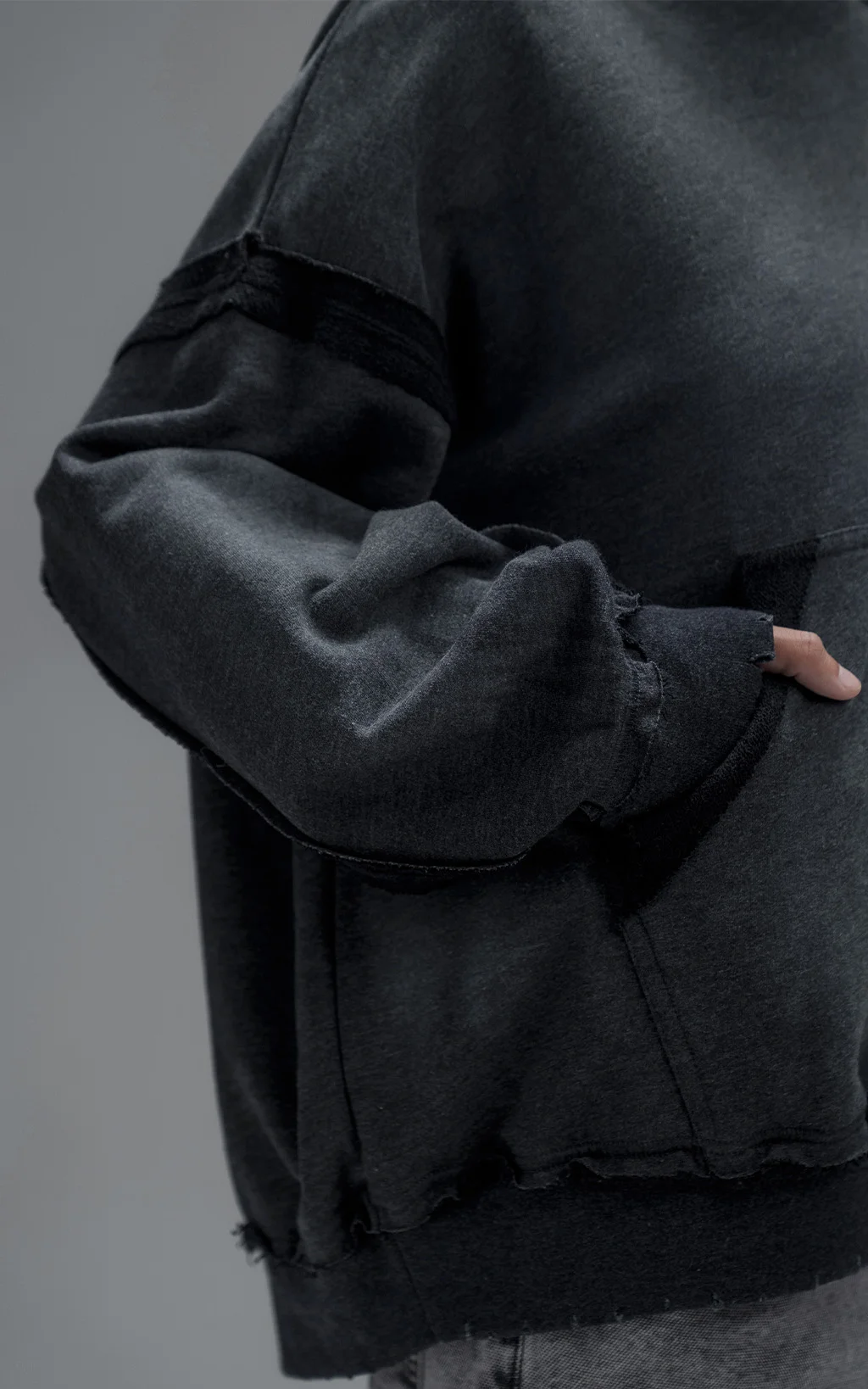 Hoodie Effect [ P. Gris ]