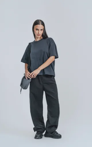 Remera Tracy [ Concreto ] - Vista 2