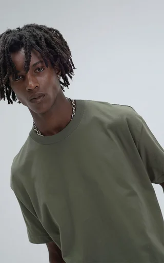 Remera Tracy [ Militar ] - Vista 2