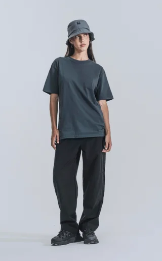Remera B2Basic Premium [ Carbón ] - Vista 5