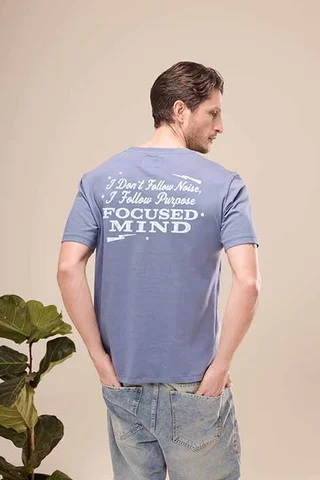 29451 - REMERA FOCUSED - Vista 4