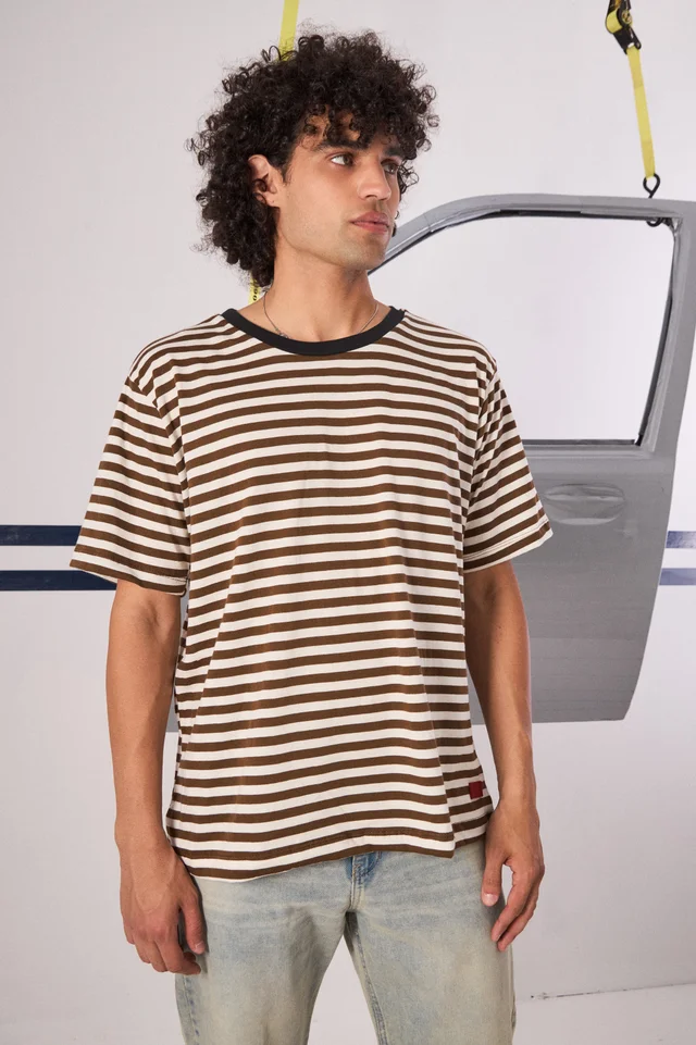 28477 - REMERA TOM DOS