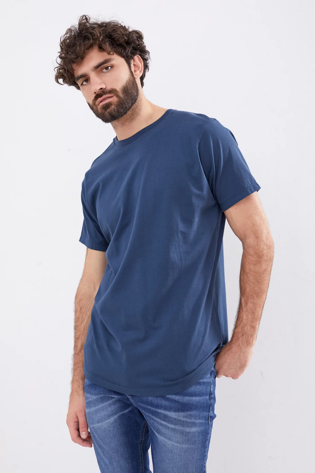 9000 - REMERA BASICA R