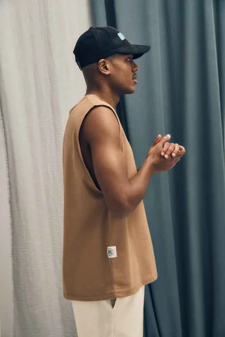 11330 - MUSCULOSA VEINTE - Vista 1