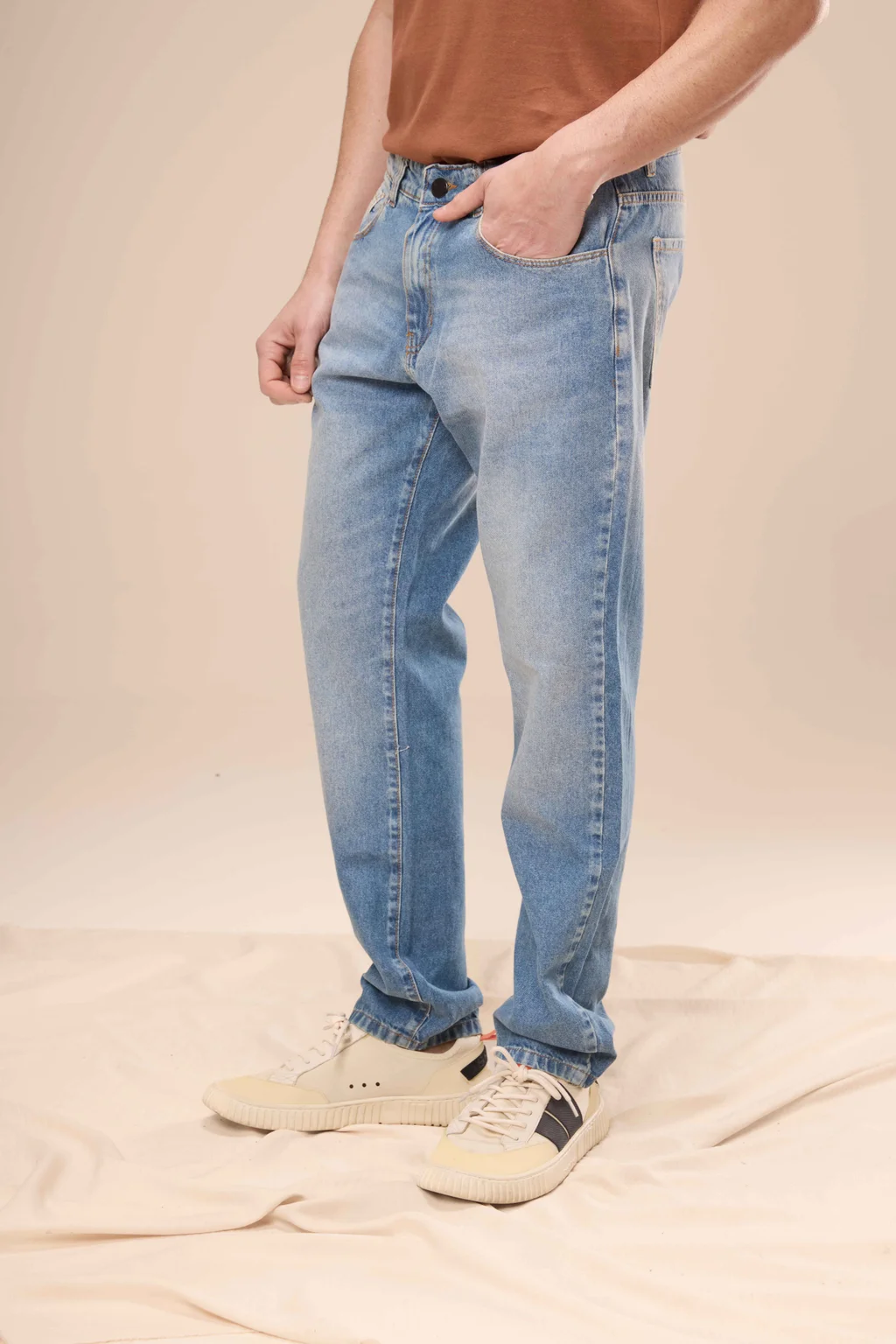 6831 - JEAN JUPITER