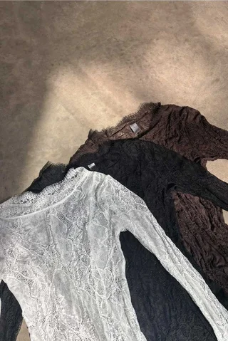REMERA KELLIE - Vista 2