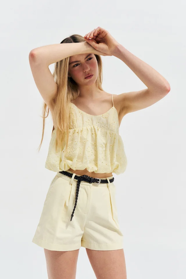 SHORT TALIA