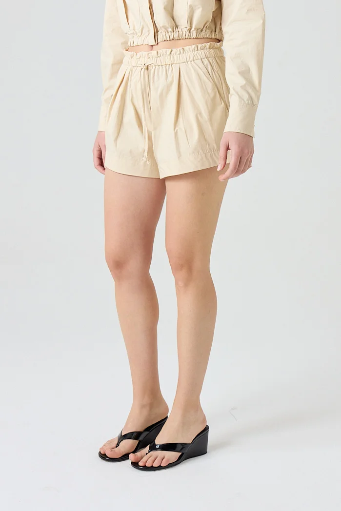 SHORT POPPY