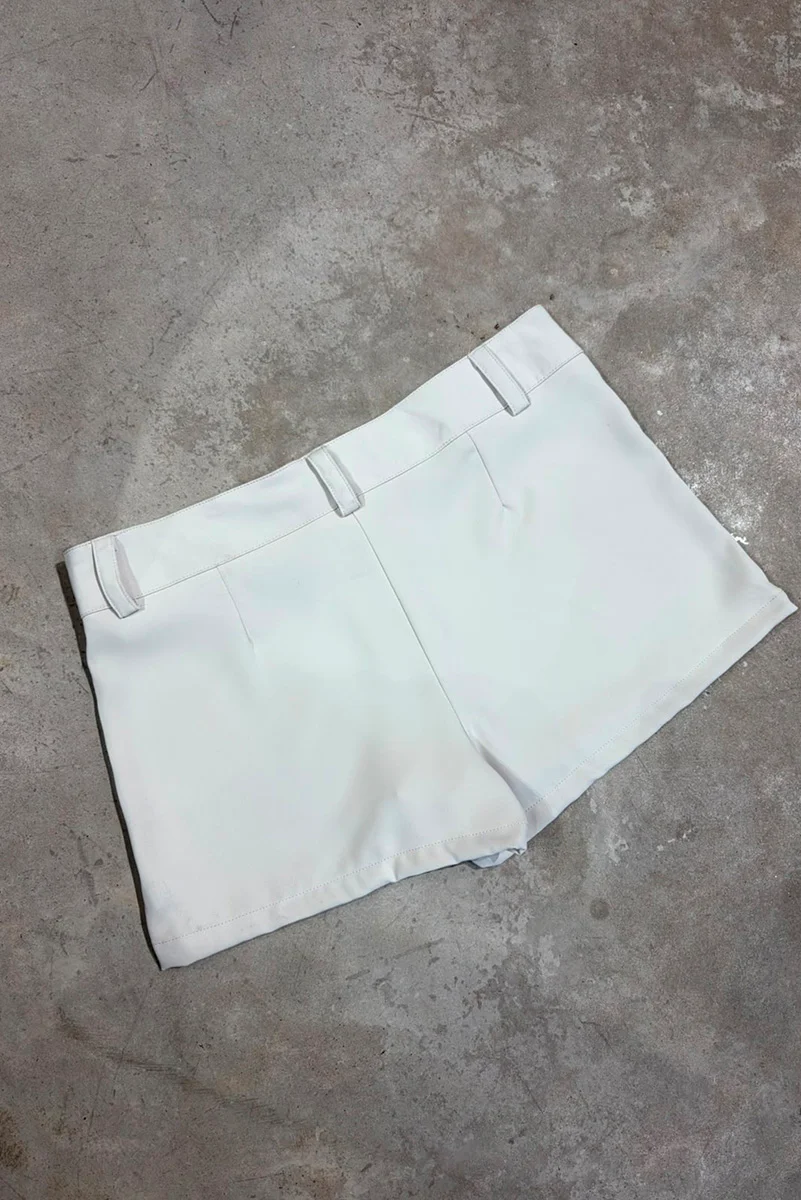 SHORT SHARTRINA