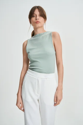 MUSCULOSA EMMAss - Vista 4