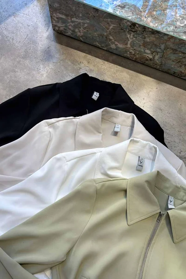 CAMPERA SHARTRINA
