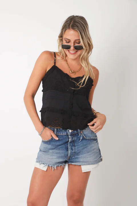 Musculosa   Kavanah de Lino  Abotonada con T ablitas y Broderie GUK4067