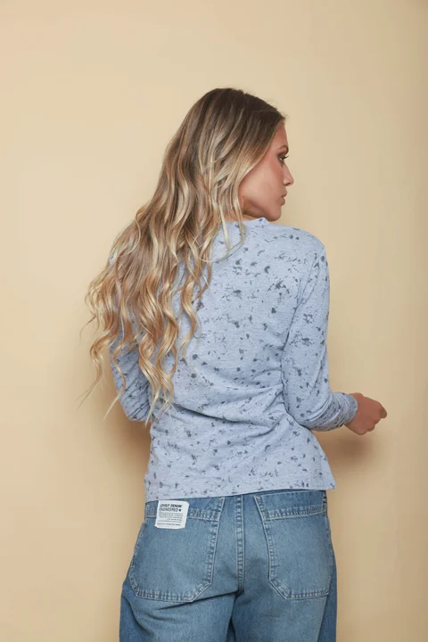 Remera KEEP WILD Batik con strass GU5126