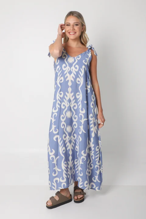 Vestido NISSI BULGARO AMPLIO de creppe c/ Tiras y Bolsillos