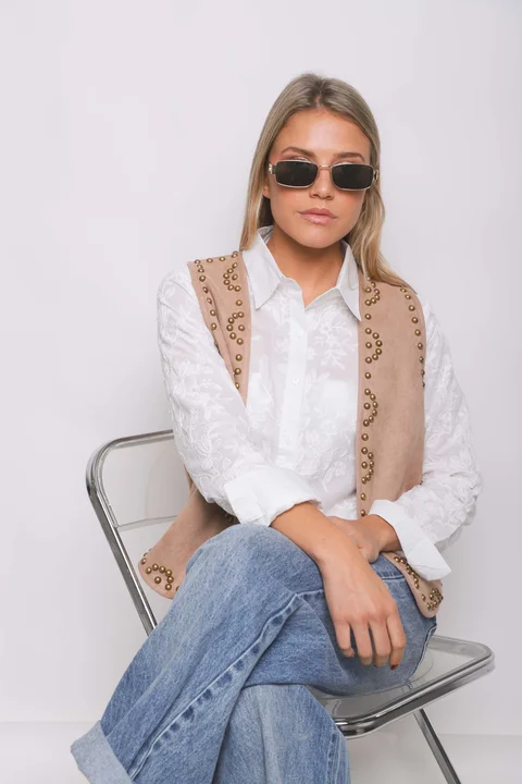 Chaleco RAWSON Gamuza Tachas GU70278