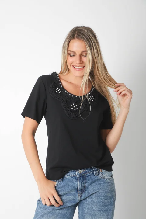 Remera JAZMIN Crochet y Piedras GUK70148