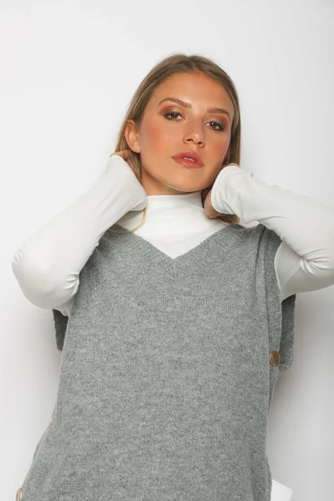 Chaleco FRANCE Cashmire Botones GU67602