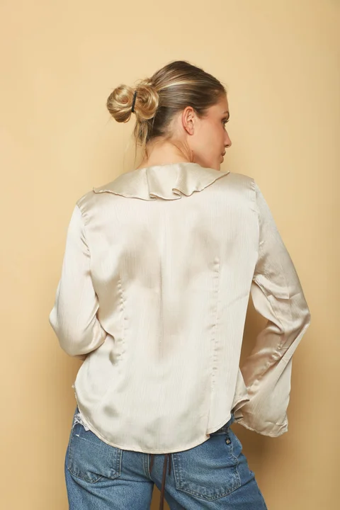 Blusa WENDY SATEN C/Volados GU0343