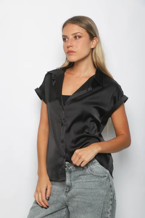 Camisa CANDI Satén Manga Corta GUV52