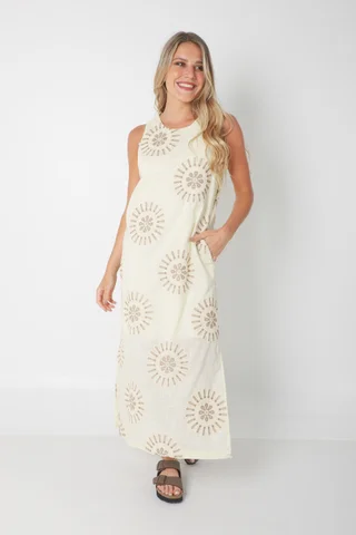 Vestido CIRUS Lino Bordado c/ Bolsillos GU250109 - Vista 3