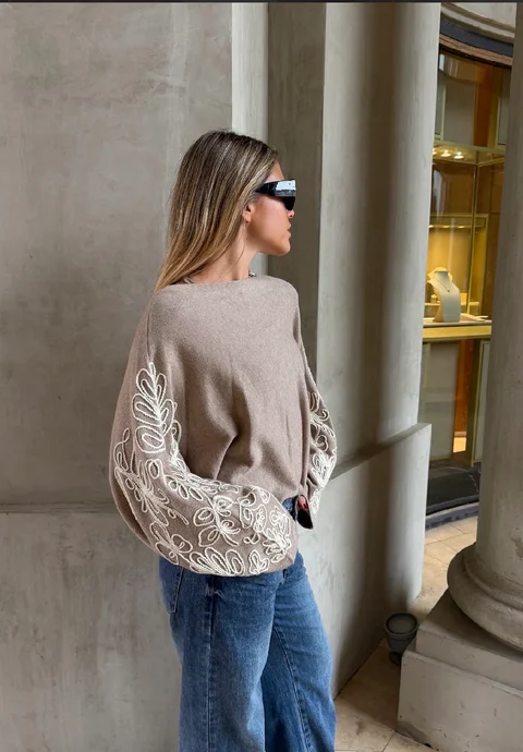 Sweater CLOUD Bordado GU847