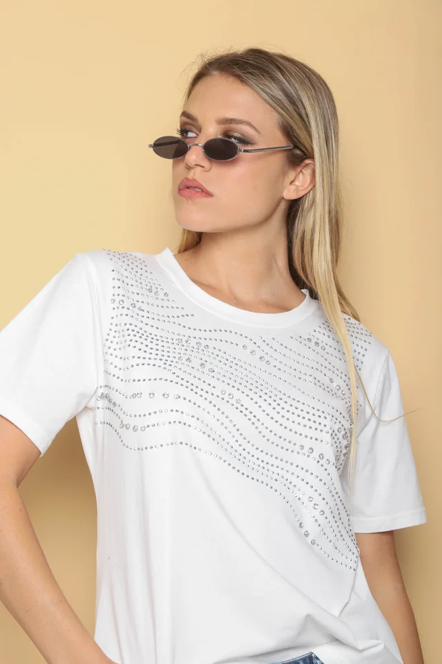 Remera MAREAS STRASS Y PIEDRAS GUK70139